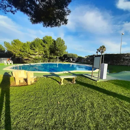 Pinada Golf Apartment *
